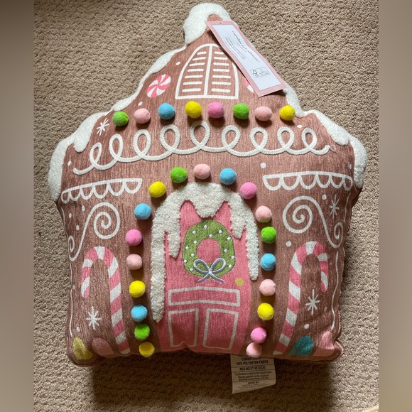 Cupcakes & Cashmere Gingerbread House Pillow NWT Christmas Decor - Picture 1 of 3